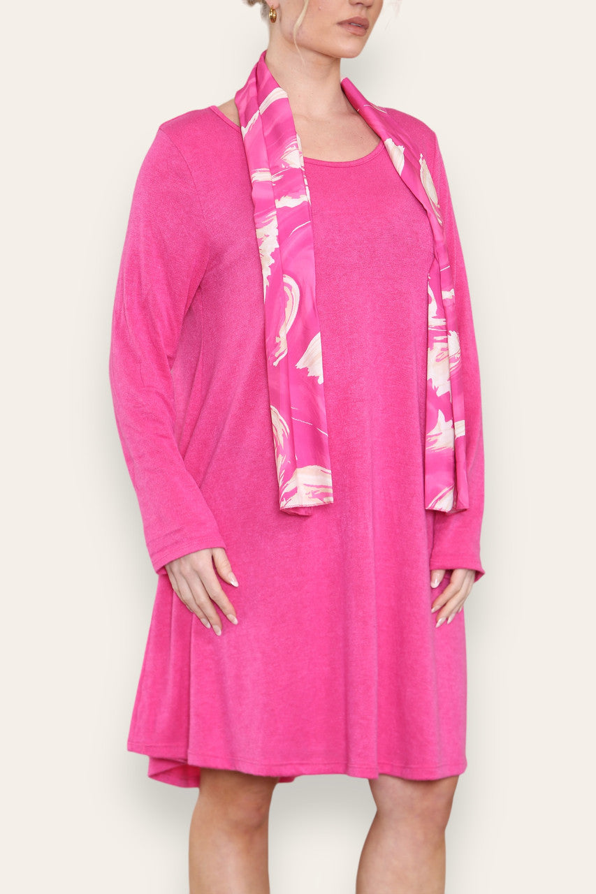 PLAIN FINE KNIT DRESS WITH PRINTED SILKY SCARF CERISE