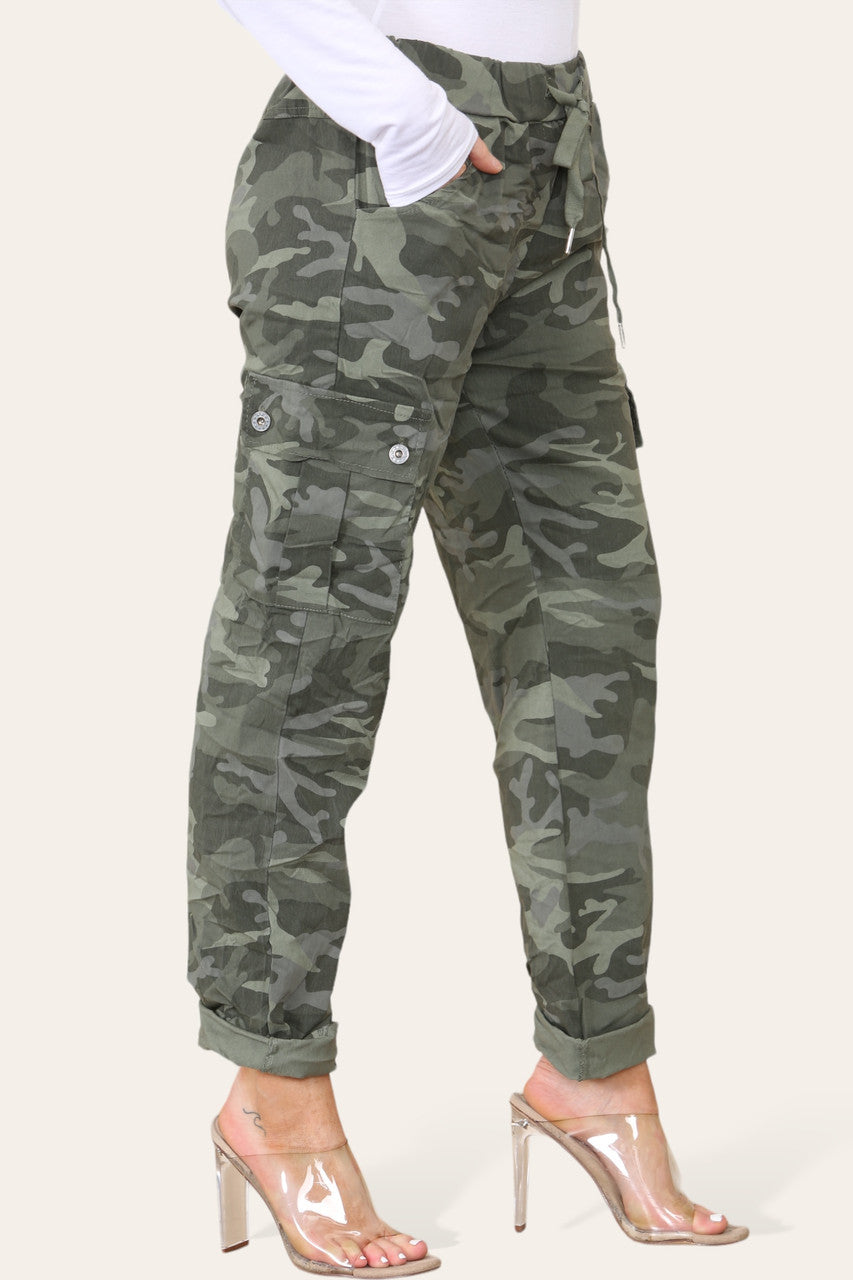 CAMOUFLAGE PRINT MAGIC COMBAT TROUSERS KHAKI