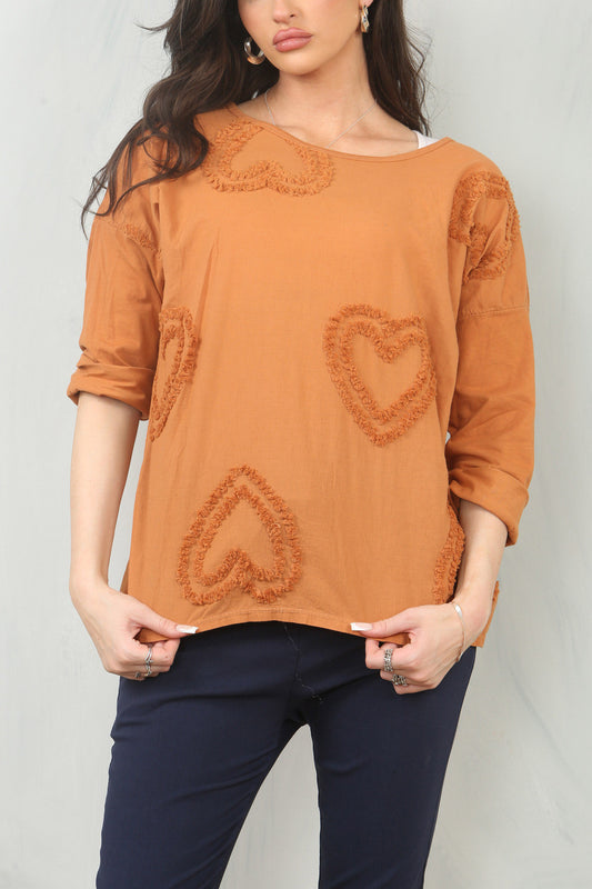 HEART TUFTED TOP - RUST