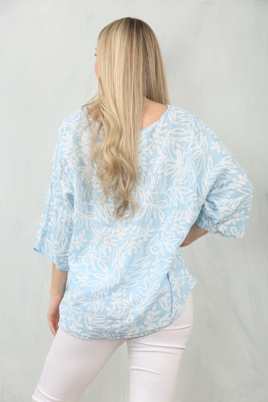 TOP MET BLADPRINT - LICHTBLAUW