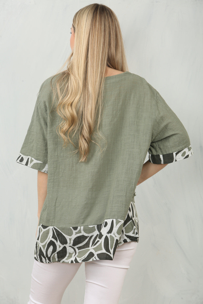 TOP MET BLOEMENPATCHWORKPRINT - KHAKI