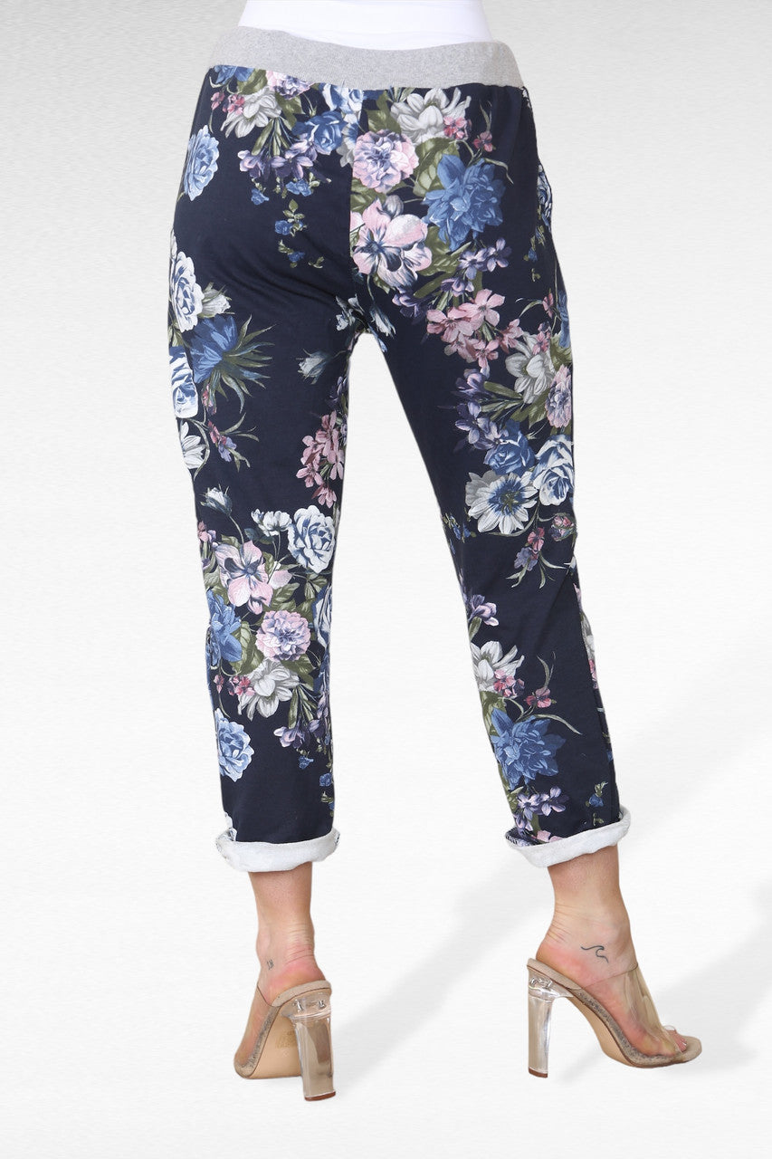 JOGGINGBROEK MET BLOEMENPRINT - NAVY