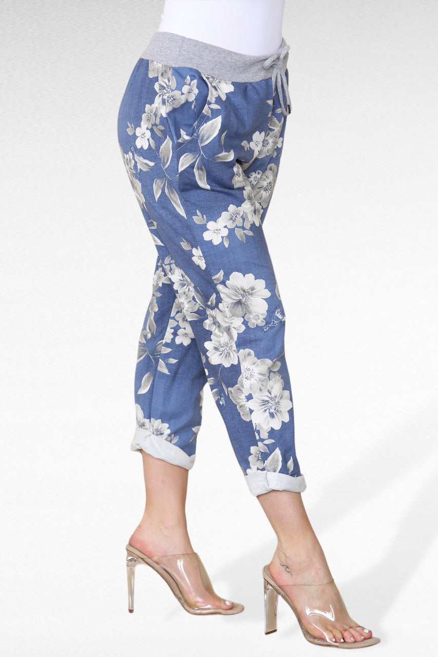JOGGINGBROEK MET BLOEMENPARELTJESPRINT - DENIM