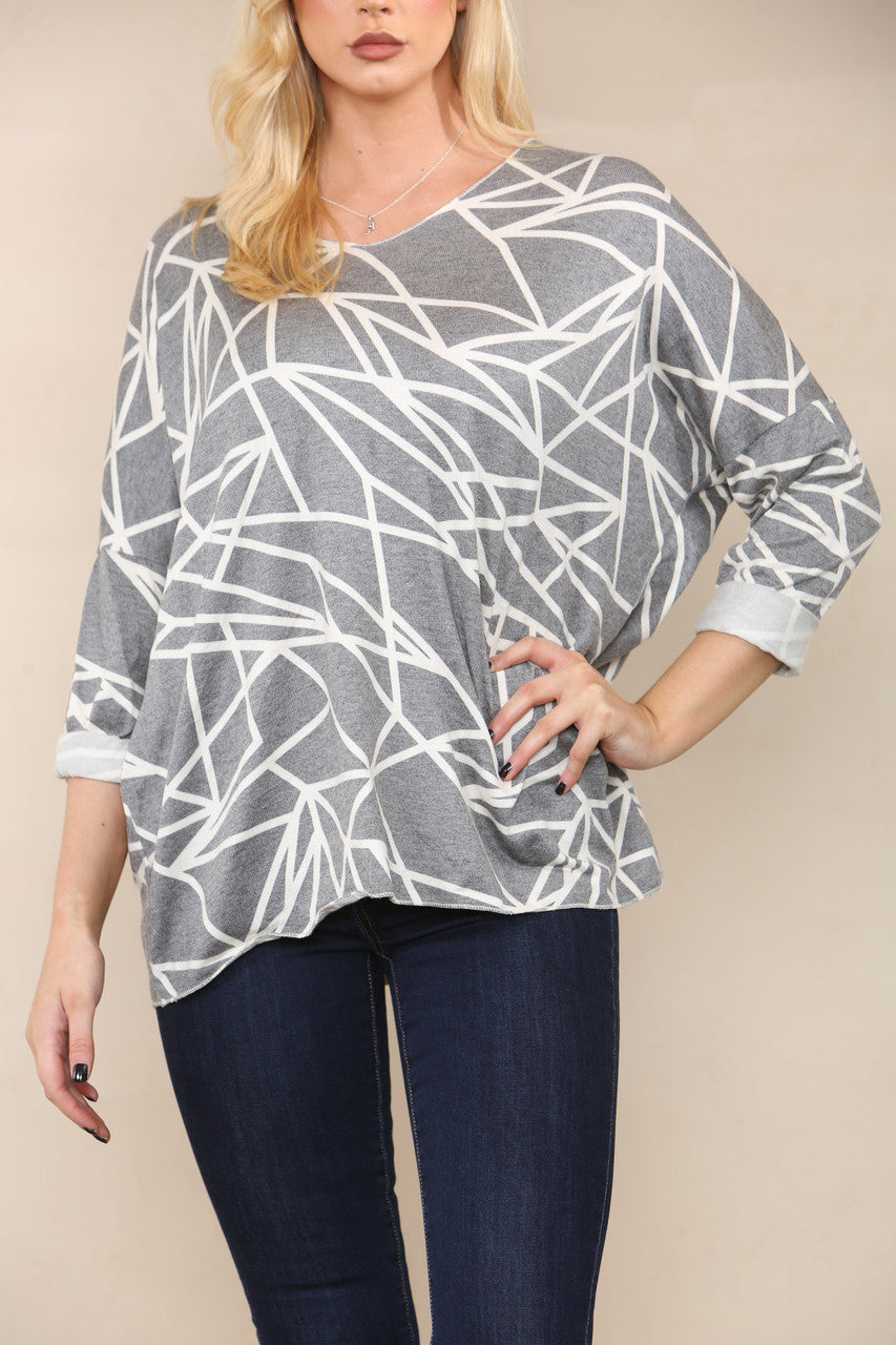 GEOMETRIC LINES FINE KNIT TOP GREY