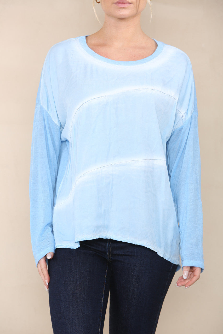 TIE DYE FINE KNIT SILKY TOP LIGHT BLUE