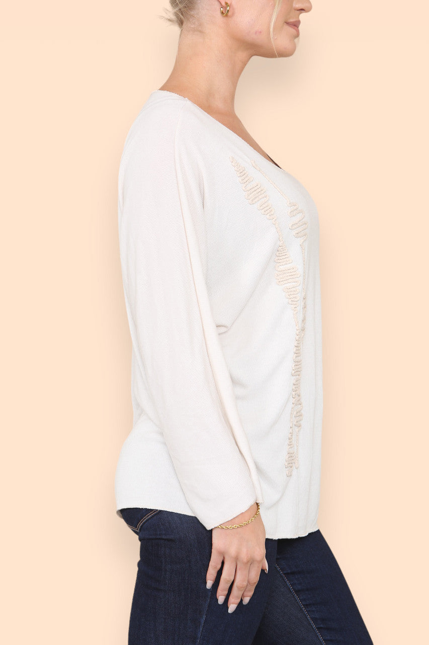 SQUIGGLE EMBROIDERY FINE KNIT TOP STONE