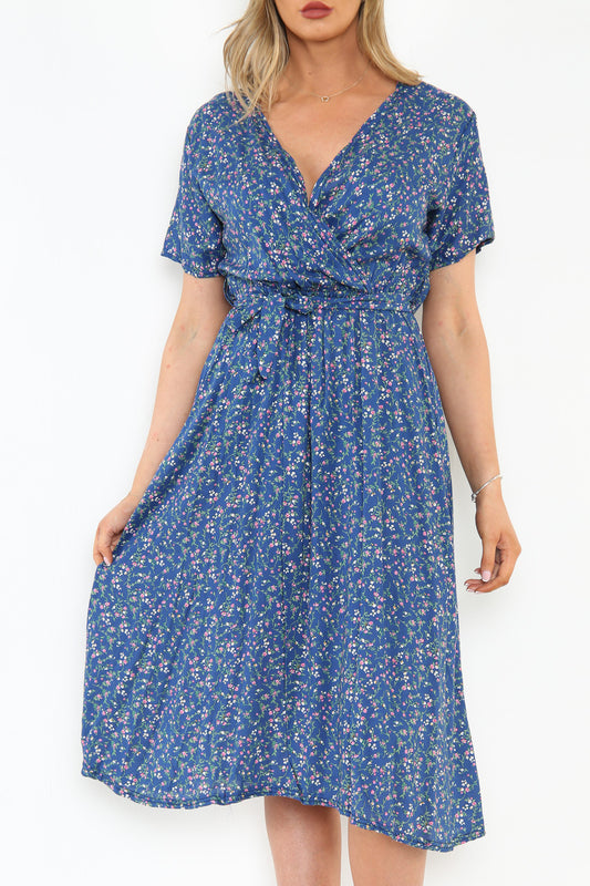 Dames jurk met elastische taille, overslag en ditsy bloemenprint van denim