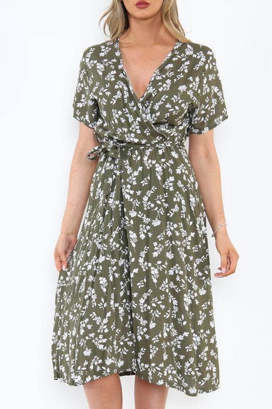 Damesjurk met elastische taille, overslag en bloemenprint silhouet, kaki