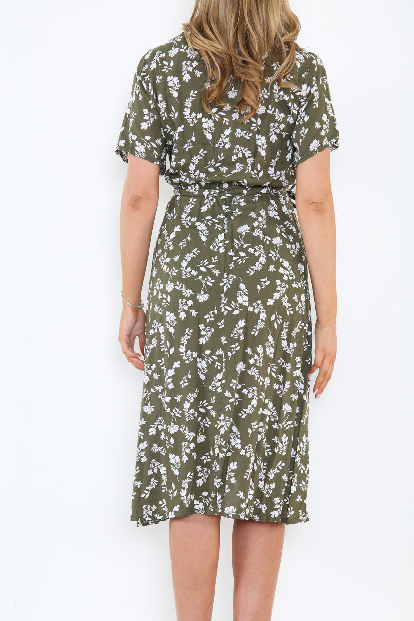 Damesjurk met elastische taille, overslag en bloemenprint silhouet, kaki