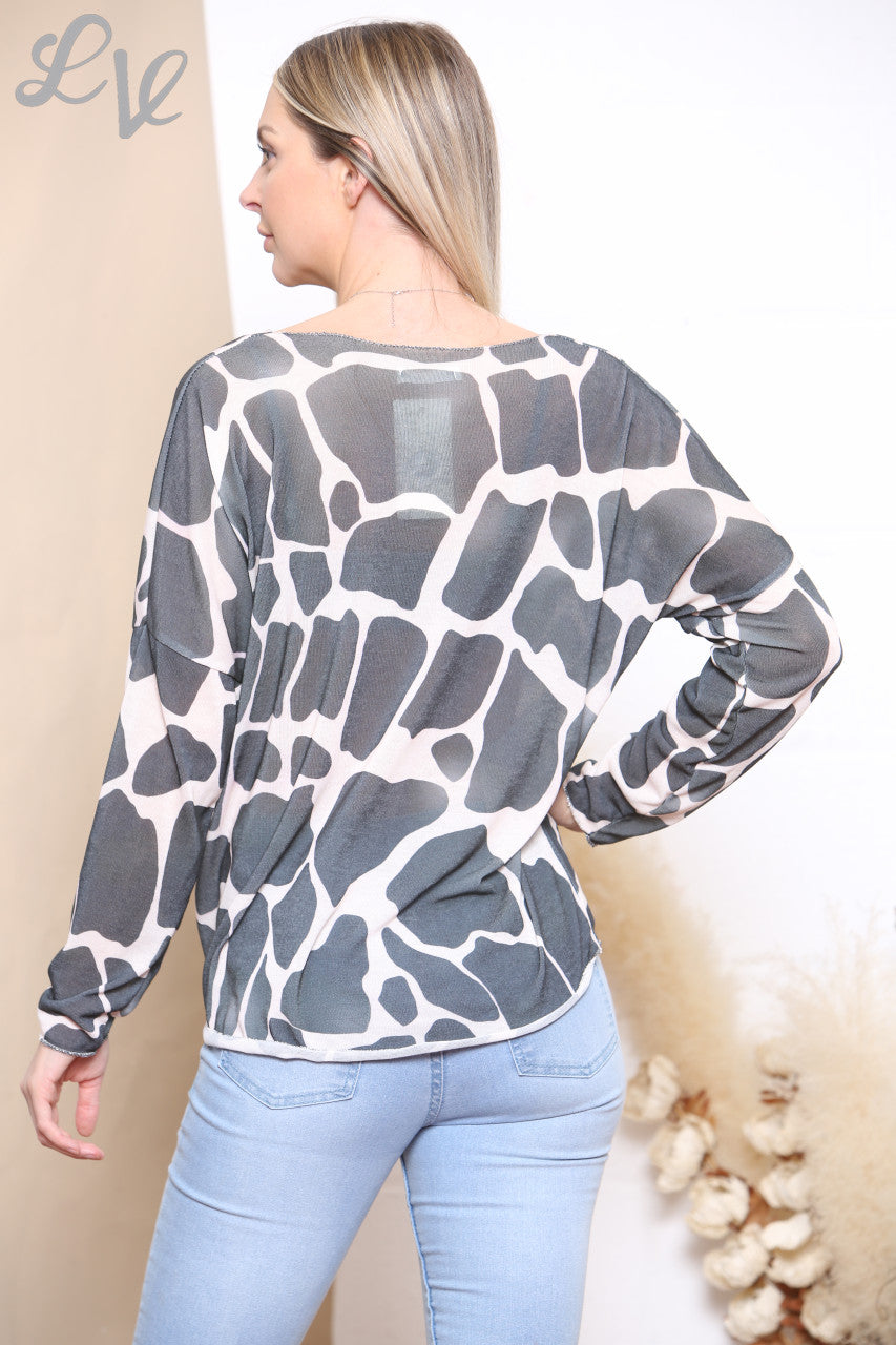 Dames Fijne Gebreide Trui met Giraffe Print Houtskool