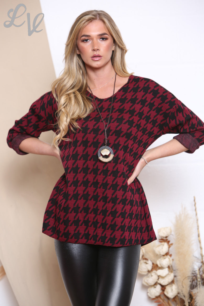 Ladies Dogtooth Print Top With Necklace Burgundy Unit Price £8.99