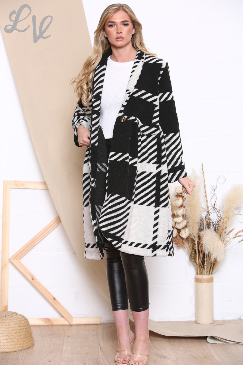 Dames wollen jas ruit Zwart Prijs WAS €24,99 NU €14,99
