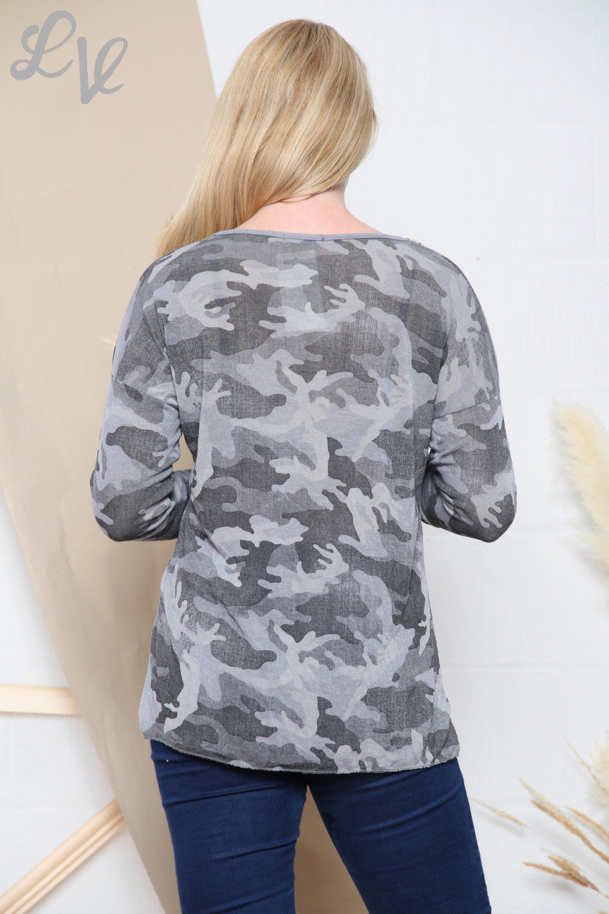 Dames Camo Print Top met Pailletten Halslijn Grijs Stukprijs £ 9,99