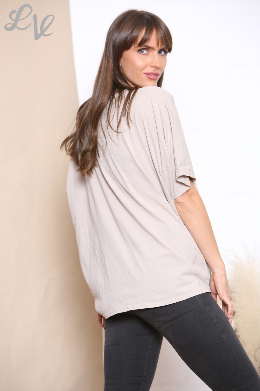 Ladies LOVE Lettering Top Stone