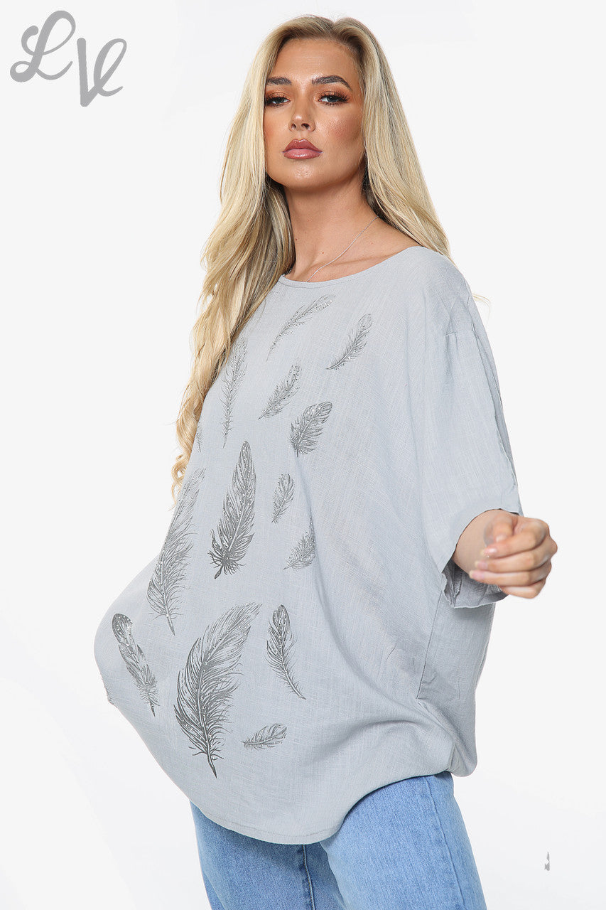 Dames top met verenprint grijs Prijs per stuk € 10,99