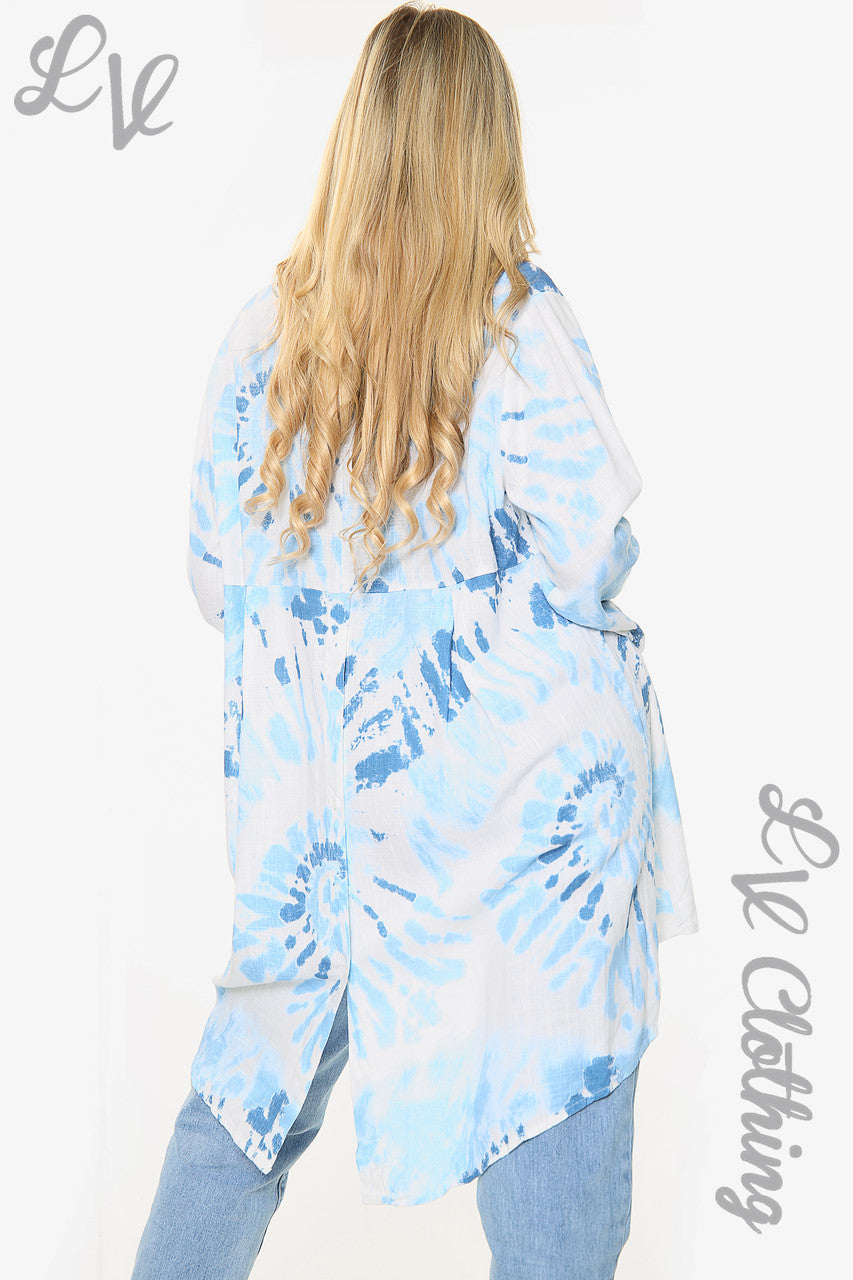 Dames Tie Dye Tunic Top Met Wervelprint En Knoopsluiting Achteraan Denim Stukprijs € 10,99