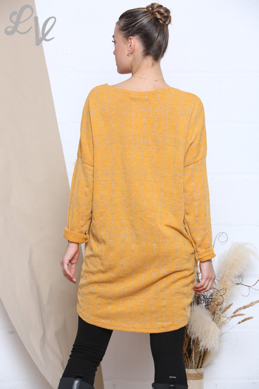Dames top met glinsterende print Mosterdstukprijs WAS € 9,99 NU € 4,99