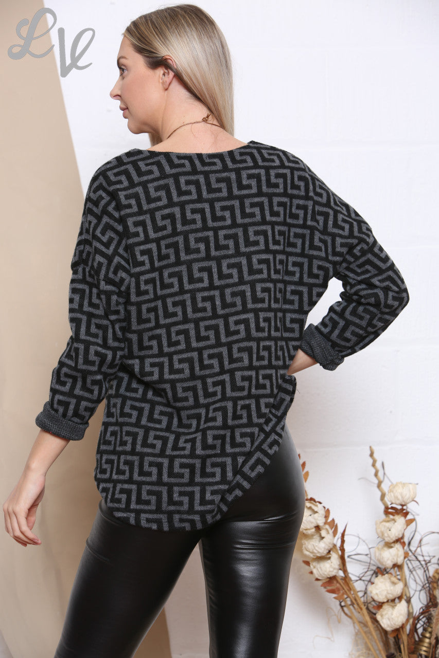 Ladies Geometric Print Top With Necklace Grey Unit Price £8.99