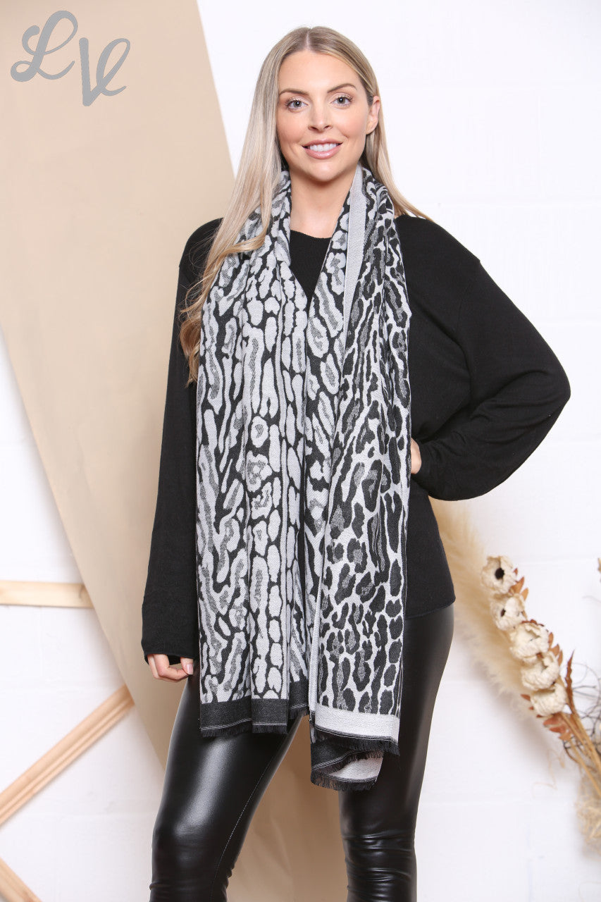 Ladies Animal Print Scarf Black Unit Price WAS £8.99 NOW £4.99