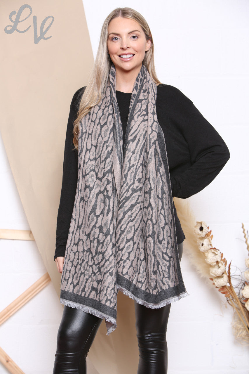Ladies Animal Print Scarf Grey Unit Price WAS £8.99 NOW £4.99