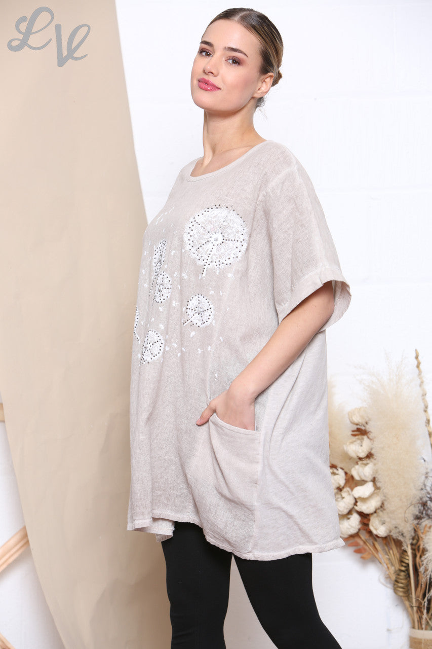 Ladies Dandelion Print Pocket Front Top Stone