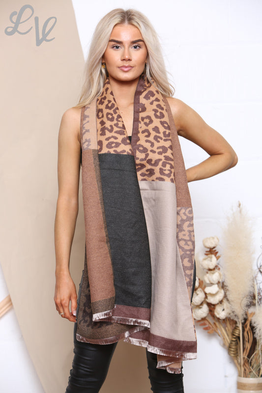 Dames Sjaal met Luipaardprint Bruin Stukprijs WAS €8,99 NU €4,99