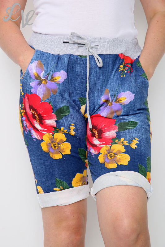 Dames Short met Bloemen (Klaprozen) Print Marineblauw - Prijs per stuk £5,99