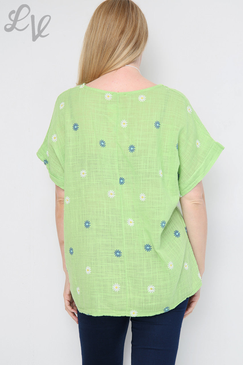 Dames Top met Madeliefjesprint Limoengroen Stukprijs € 7,99