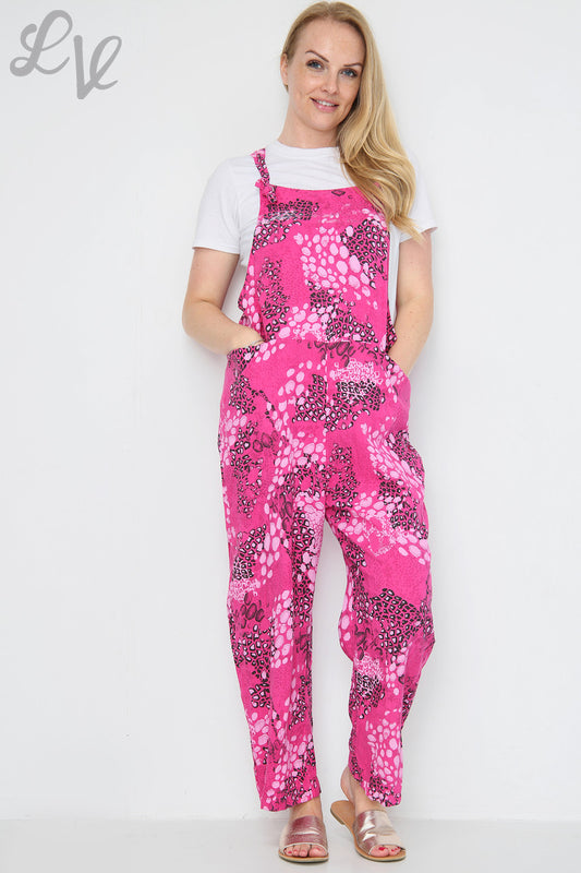 Dames tuinbroek van linnen met dierenprint, cerise stuksprijs € 14,99