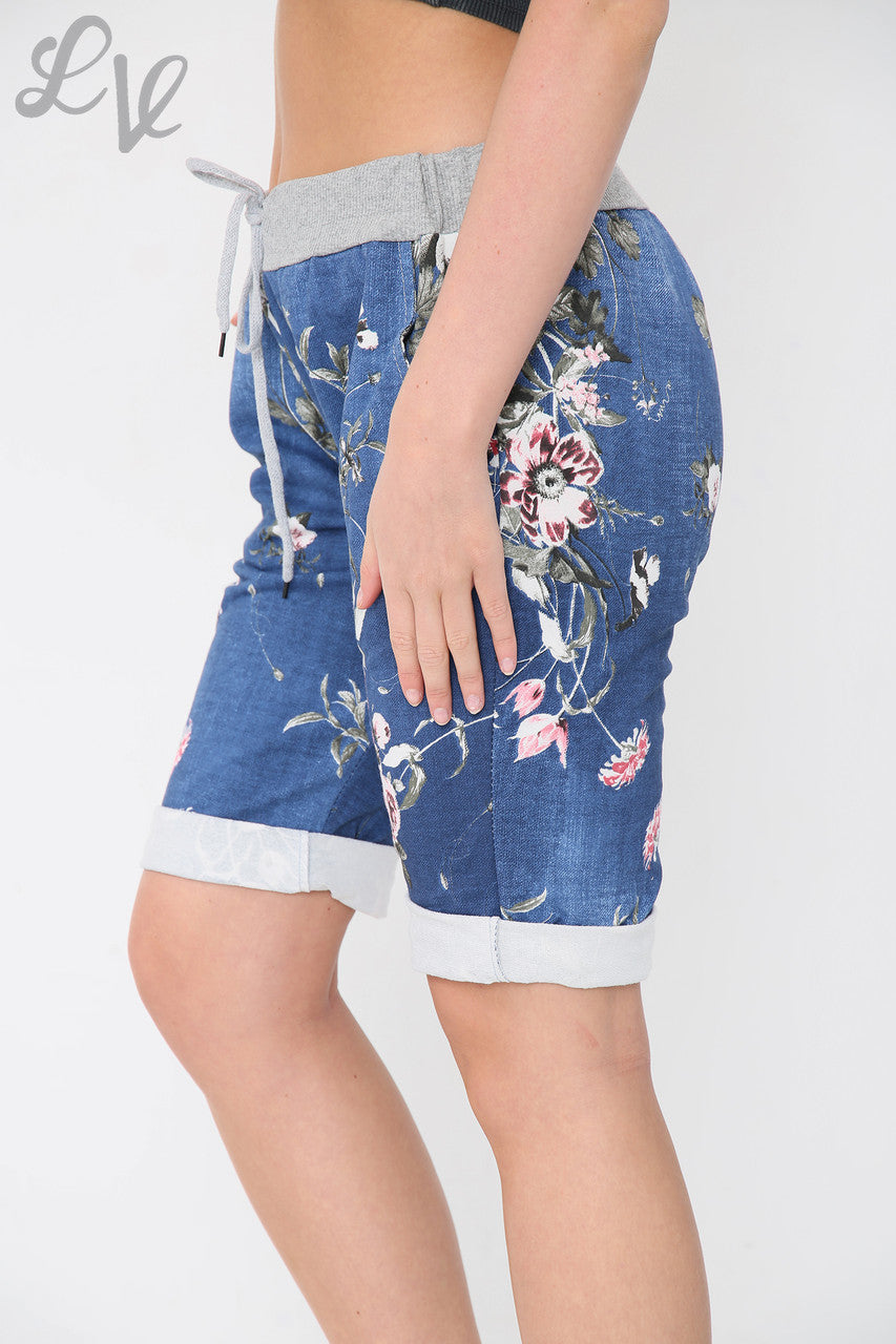 Dames Plus Size Bloemen Shorts Marineblauw - Stukprijs € 6,50