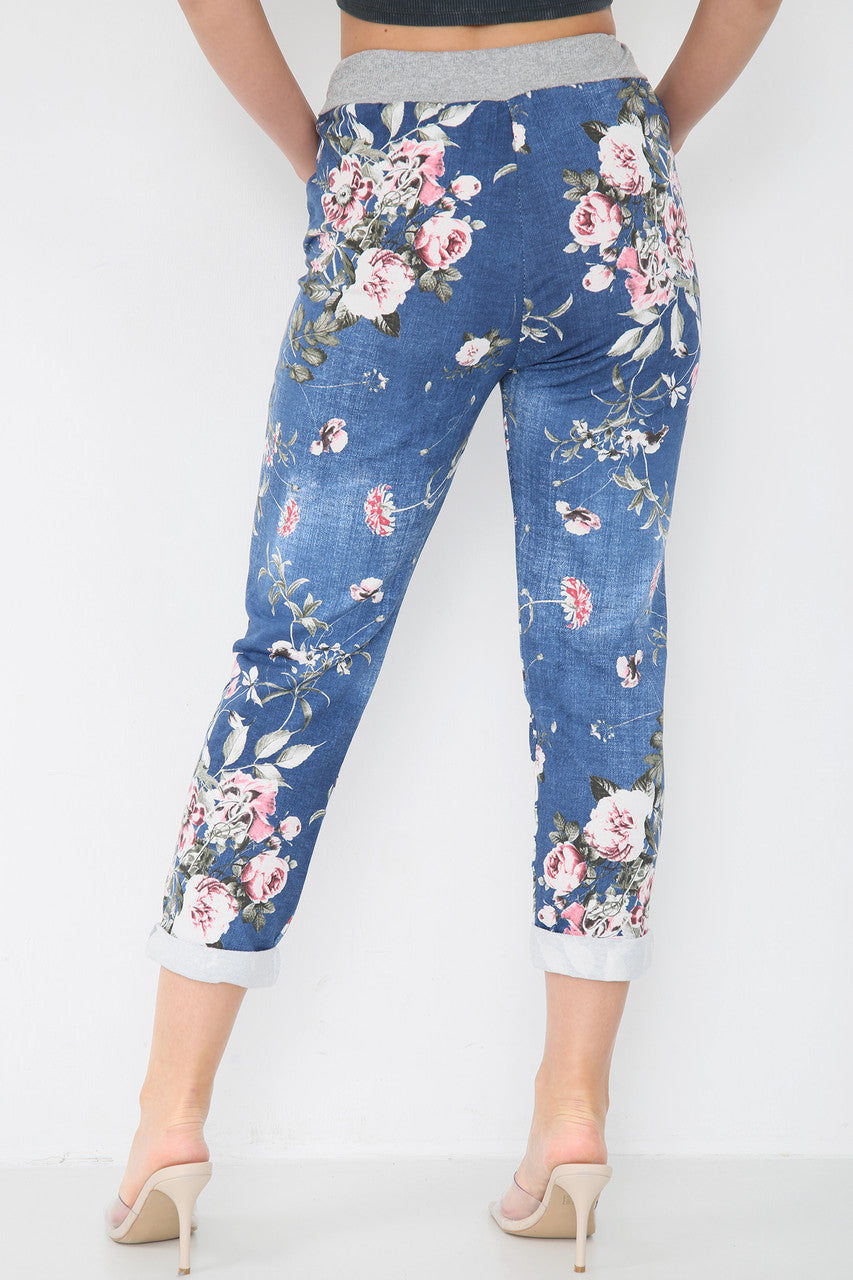 JOGGINGBROEK MET BLOEMENPRINT - DENIM