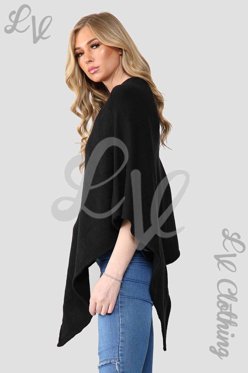 Dames Diamantmotief Gebreide Poncho Cape Zwart - Prijs per stuk € 10,99