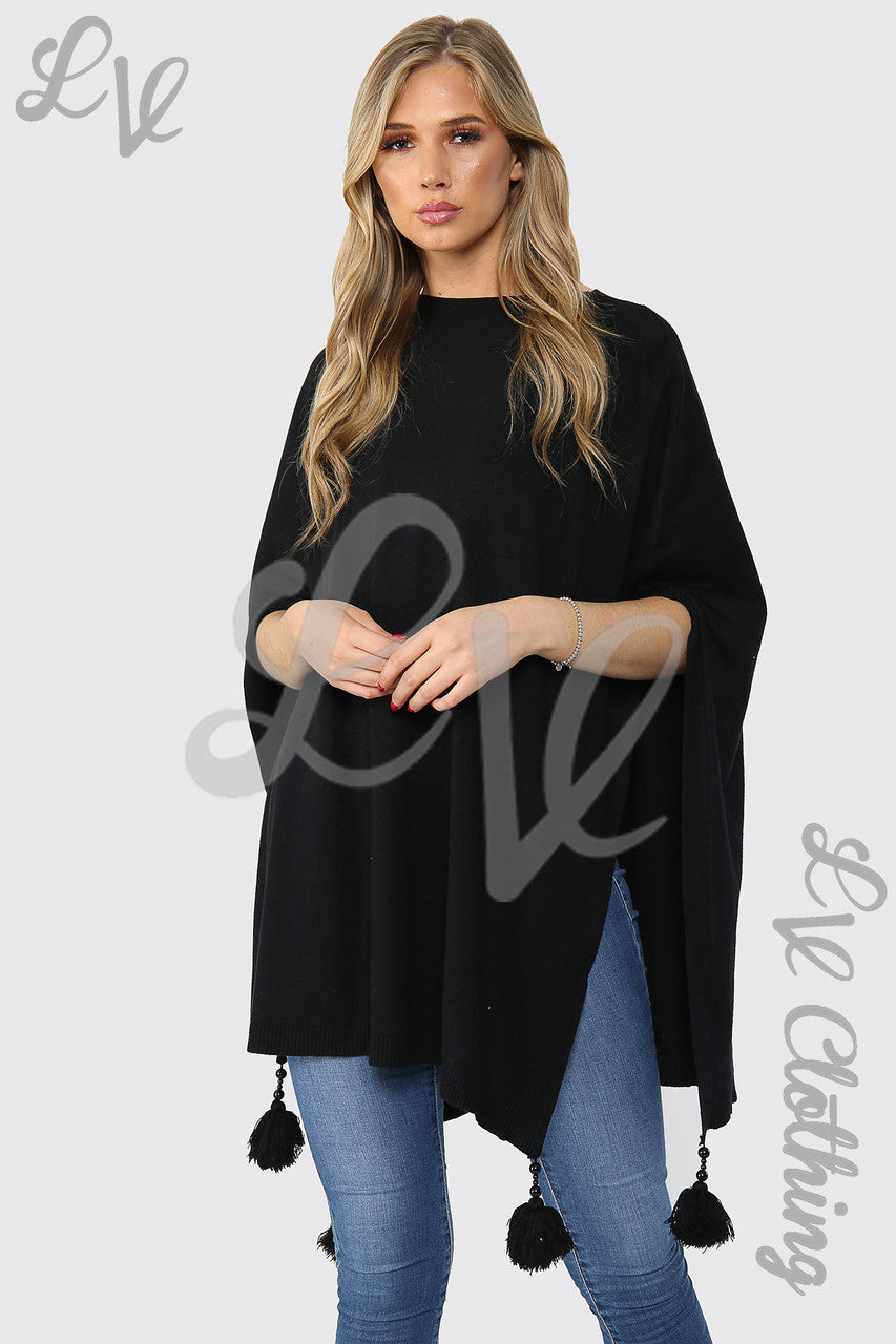 Dames Poncho/Jumper met Kwastjes en Pompoms Zwart - Prijs per stuk £15,99