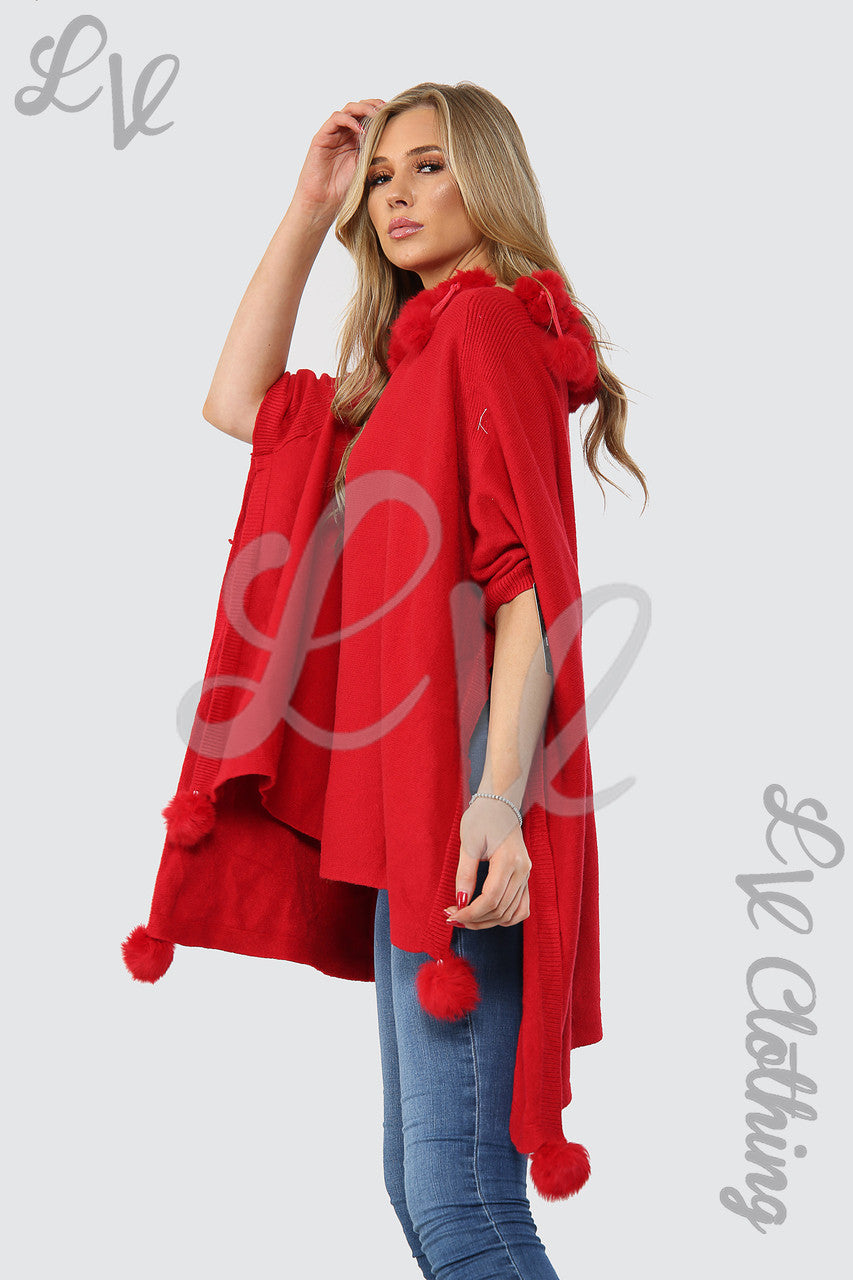 Dames Poncho met Pom-Detail, Hi Lo en Bontkraag Rood - Stukprijs £15,99