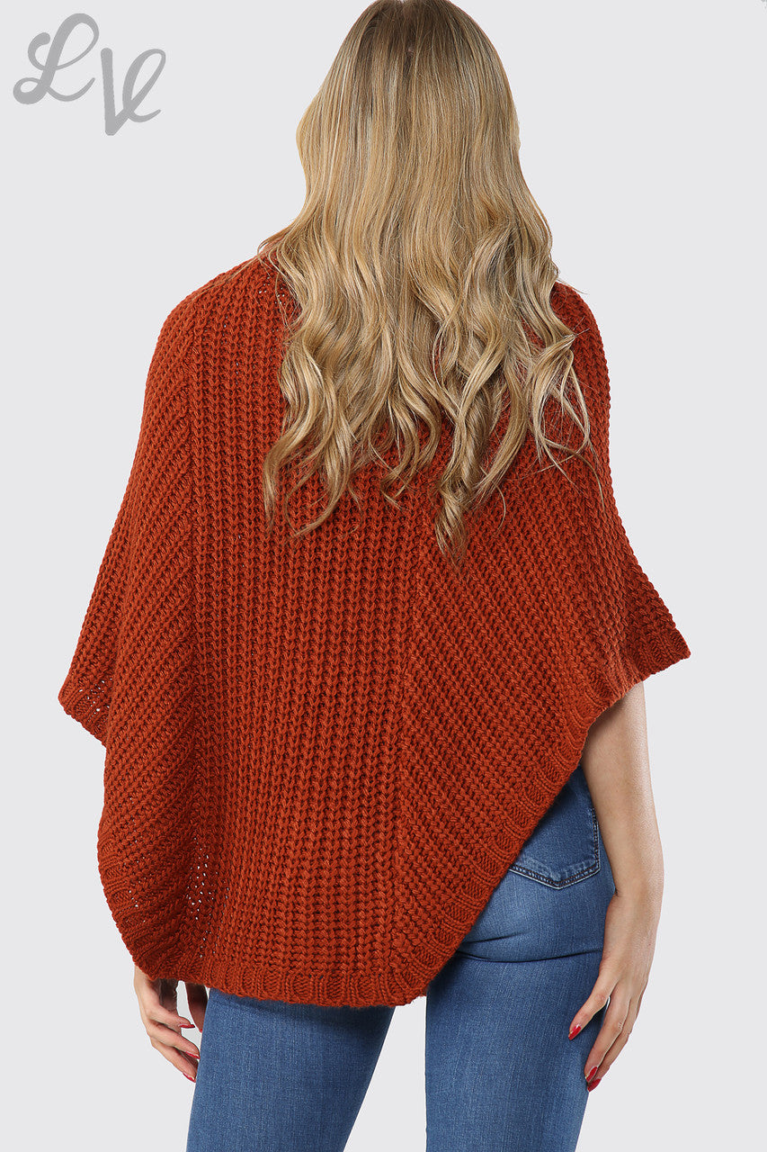Dames kabelgebreide colponcho roestbruin