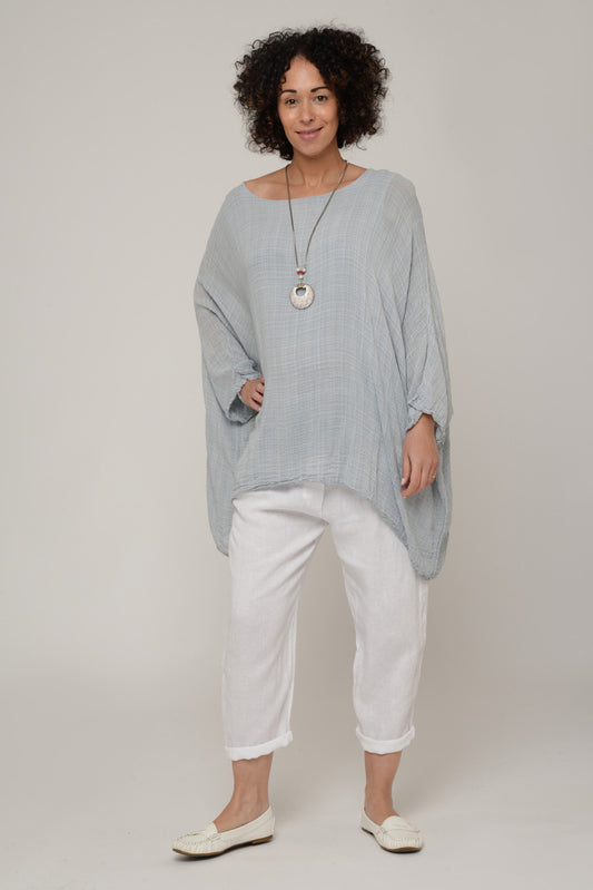 Grey linen batwing blouse with round neckline, loose 3/4 sleeves, lined back