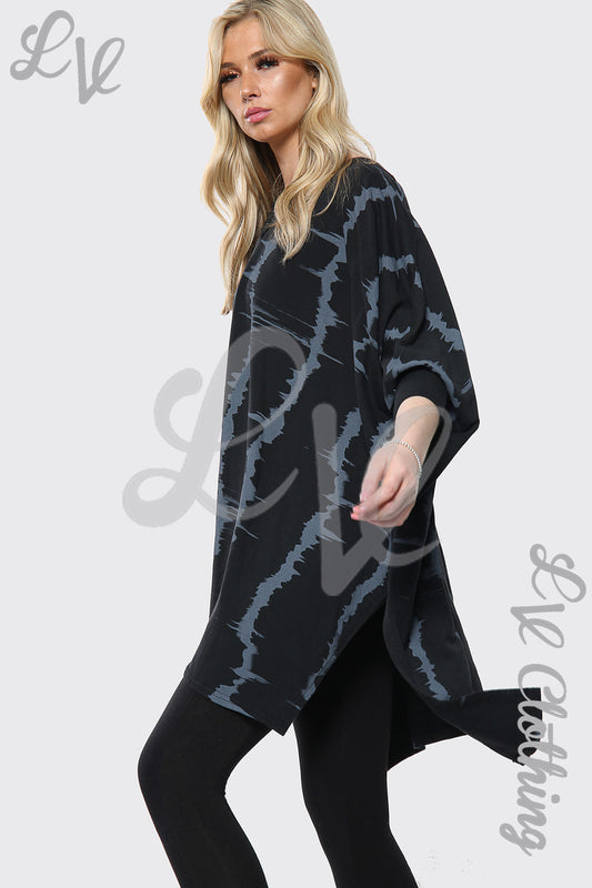 Oversize tie-dye top, black with gray swirl print and wide batwing sleeves