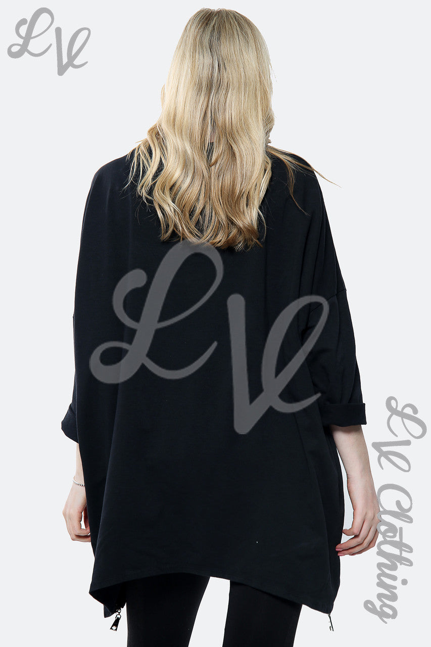 Dames Zilveren CC Print Batwing Oversized Top Zwart Prijs per stuk €15,99