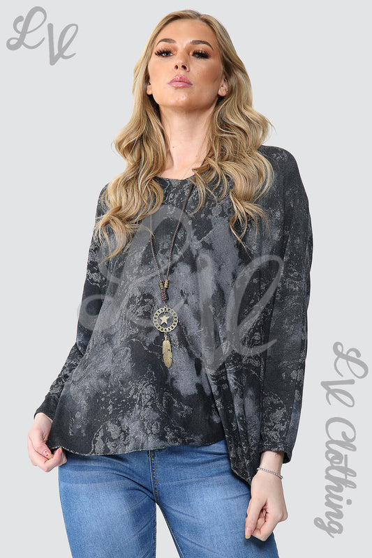Black acid-wash sparkle top with round neck and pendant necklace