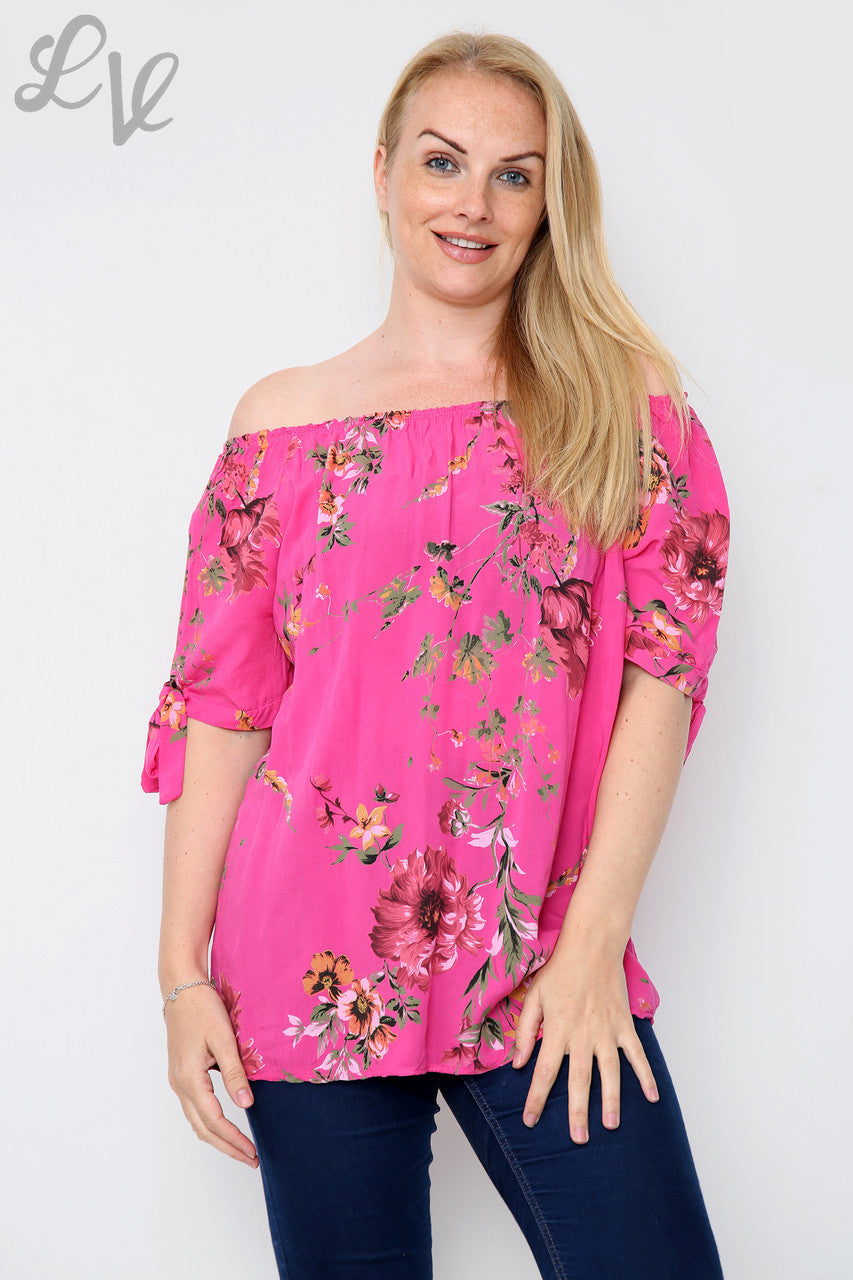 Dames top met bloemenprint en gipsy-stijl Cerise Prijs per stuk £ 9,99