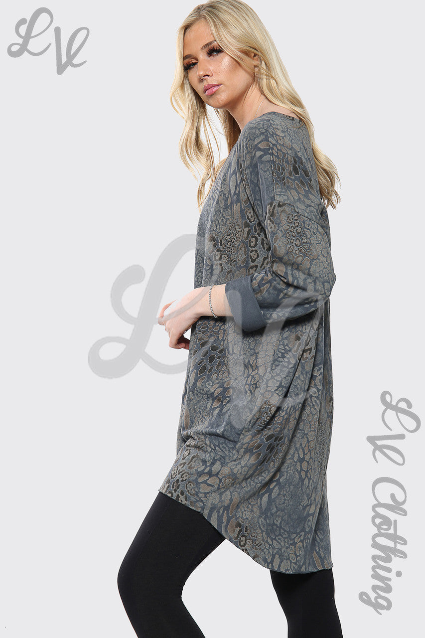 Ladies Leopard Print Italian Oversize Batwing Top Charcoal Unit Price £16.99