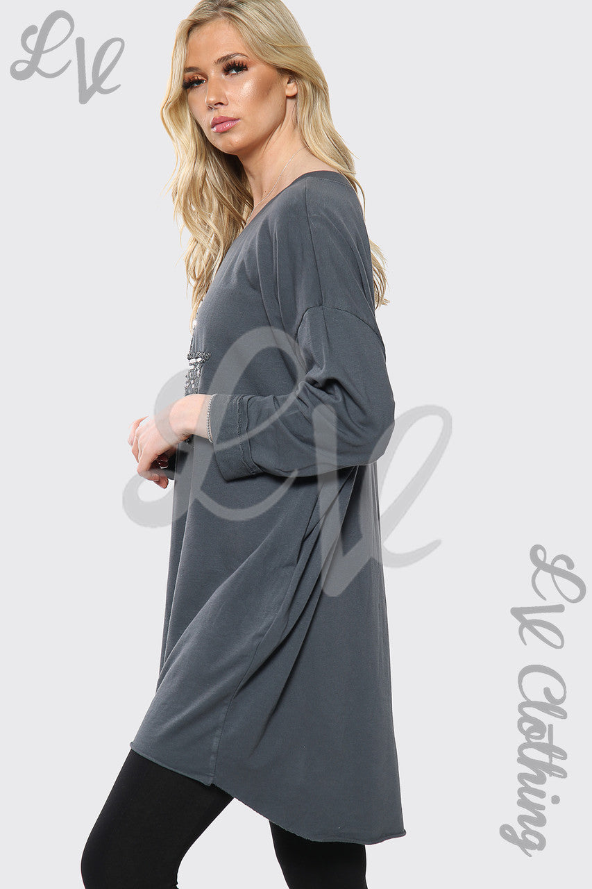 Dames Zilveren Pailletten Sterrenprint Italiaanse Oversize Top Houtskool Stukprijs € 13,99
