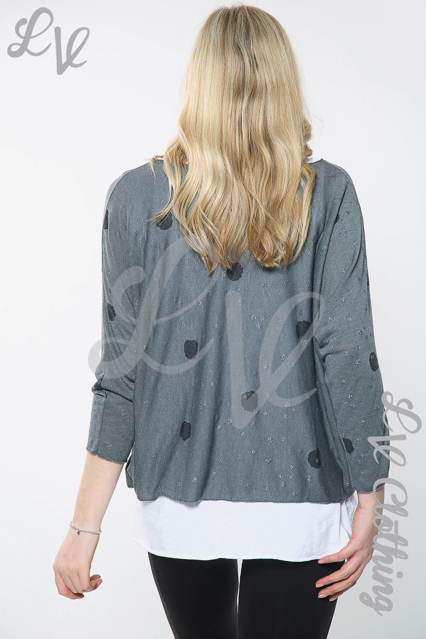 Dames Twin Layer Top met Stippenprint en Ketting Antraciet Prijs per stuk € 11,99
