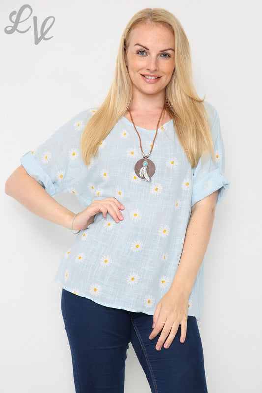 Ladies Ditsy Daisy Print Top With Necklace Light Blue Unit Price £8.99