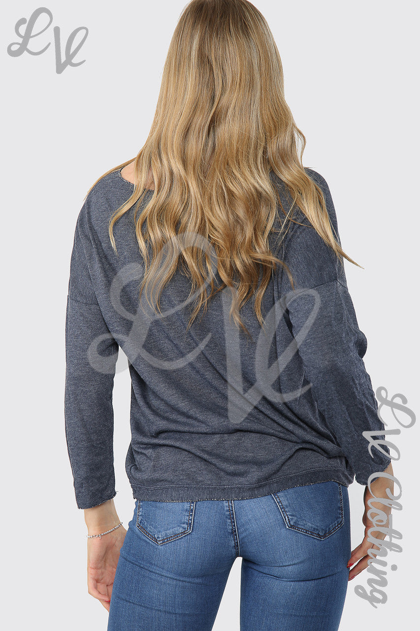 Dames Top Met Glanzende Zilveren Ster Geborduurd Marineblauw - Prijs per stuk € 11,99