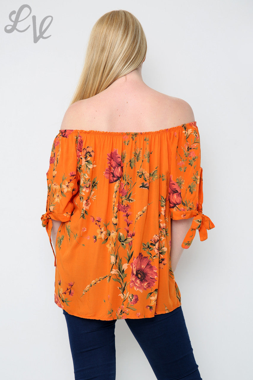 Dames top met bloemenprint in gipsy-stijl Oranje Prijs per stuk € 9,99
