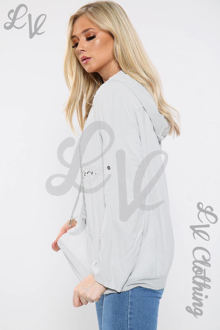 Dames sweatshirt met capuchon en pailletten ster zilver - Prijs per eenheid € 15,99