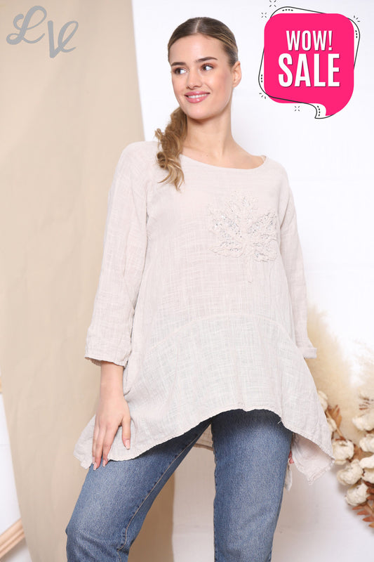 Dames top met lovertjes, ruches en bladprint, steenkleurig