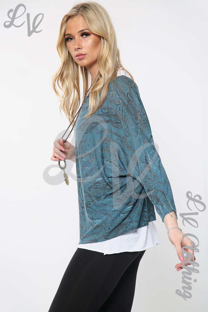 Dames 2-laags bedrukte kettingtop in groenblauw. Stukprijs WAS €8,99 NU €5,99
