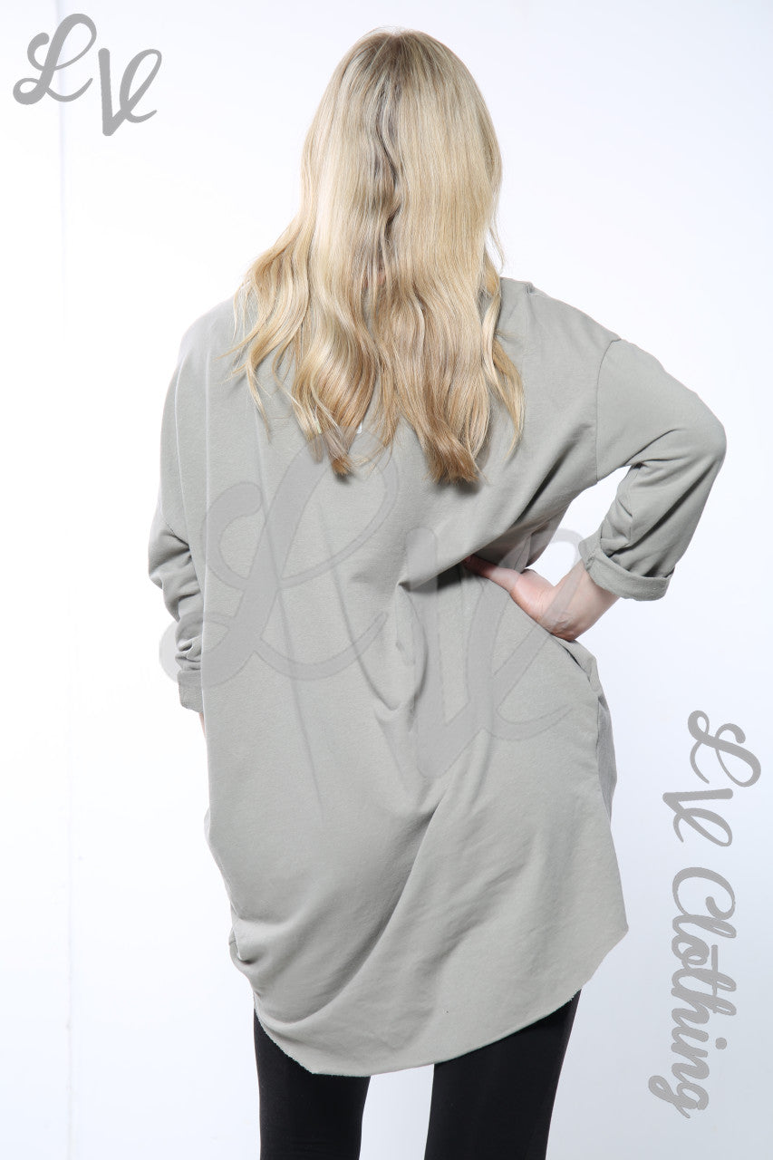 Dames Zilveren Pailletten Sterrenprint Italiaanse Oversized Top Taupe Prijs per stuk €13,99